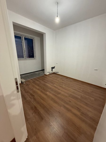 Tirane, shitet apartament 1+1 Kati 3, 52 m² 130.000 € (RRUGA E ELBASANIT)