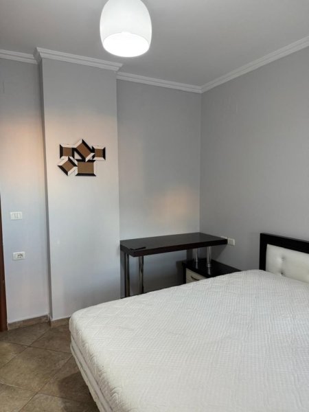 jepet me qera apartament Kati 6, 65 m² 400 € (YZBERISHT)
