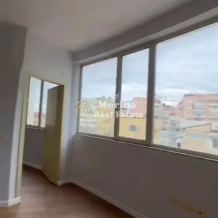 Tirane, shitet apartament 1+1 Kati 2, 55 m² 95.000 € (Fresku)