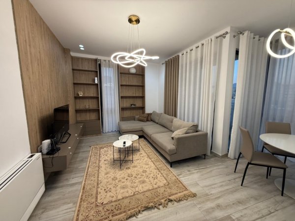 Tirane, jepet me qera apartament 2+1+2 +post parkimi  Kati 4, 100 m² 1.500 €