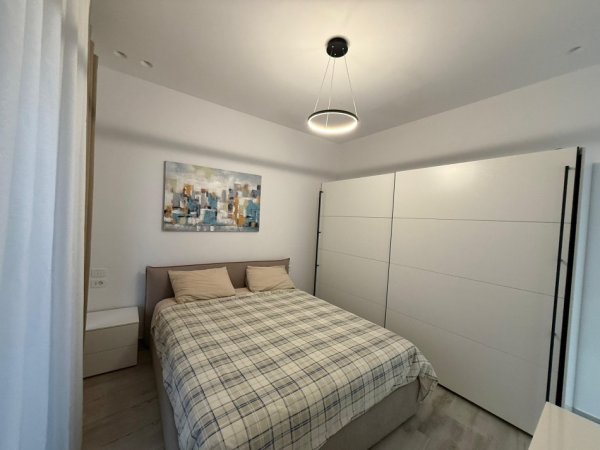 Tirane, jepet me qera apartament 2+1+2 +post parkimi  Kati 4, 100 m² 1.500 €