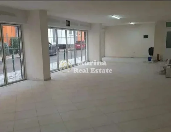 Tirane, jepet me qera ambjent biznesi Kati 0, 100 m² 700 € (Rruga Peti)
