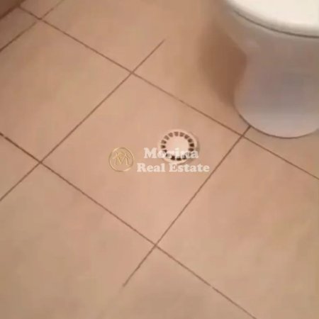 Tirane, jepet me qera apartament 1+1 Kati 2, 60 m² 500 € (Vasil Shanto)