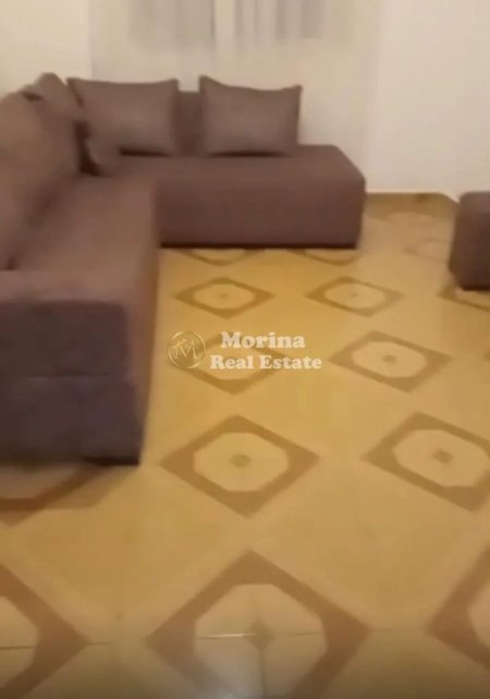 Tirane, jepet me qera apartament 1+1 Kati 2, 60 m² 500 € (Vasil Shanto)