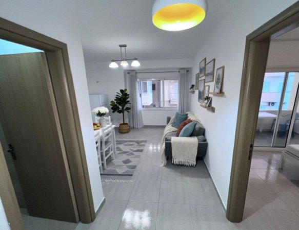 Durres, shitet apartament 1+1+Ballkon Kati 2, 50 m² 65.000 € (Shkembi i Kavajes)