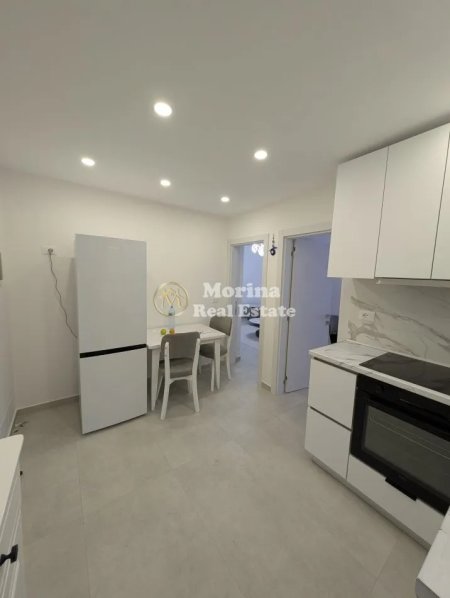 Tirane, jepet me qera apartament 2+1 Kati 2, 75 m² 650 € (Selvia)