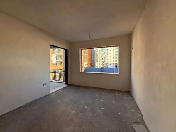 Tirane, shitet apartament 2+1+Aneks+Ballkon Kati 5, 124 m² 186.600 € 