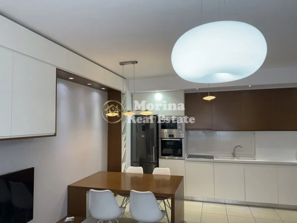 Tirane, jepet me qera apartament 1+1 Kati 4, 70 m² 680 € (Rruga 5 Maji)
