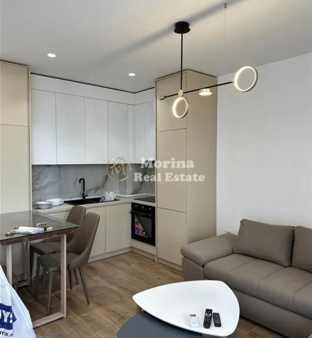 Tirane, jepet me qera apartament 1+1 Kati 4, 65 m² 550 € (Ish Fusha e Aviacionit)