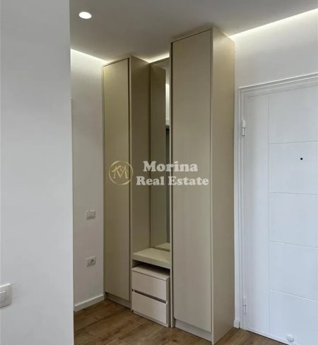 Tirane, jepet me qera apartament 1+1 Kati 4, 65 m² 550 € (Ish Fusha e Aviacionit)