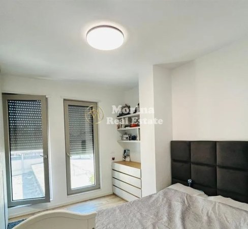 Tirane, shitet apartament 1+1 Kati 5, 72 m² 196.000 € (Zogu i Zi)