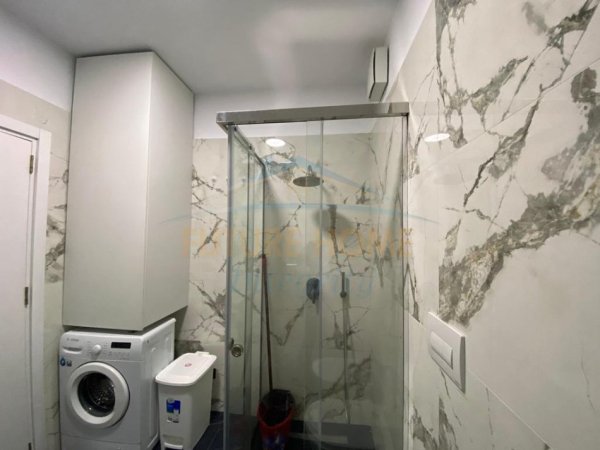 Tirane, jepet me qera apartament 1+1+Ballkon +Post Parkimi,  Kati 2, 64 m² 850 € (Rezidenca Sofia, TEG)