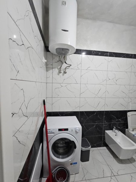 Tirane, shitet apartament 2+1+Ballkon Kati 2, 80 m² (Grand Galeri)