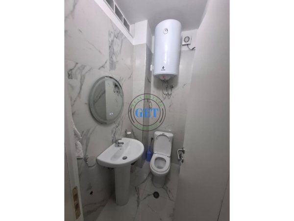 Durres, jepet me qera apartament 2+1 Kati 8, 80 m² 600 € 