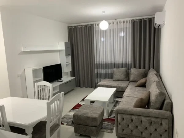 Tirane, jepet me qera apartament 2+1 Kati 6, 95 m² 700 € (Fiori di Bosco)