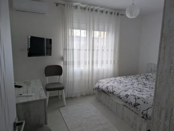 Tirane, jepet me qera apartament 2+1 Kati 2, 72 m² 650 € (Rruga Siri Kodra)
