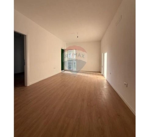 Tirane, shitet apartament 1+1 Kati 3, 60 m² 86.000 € (Rruga Dritan Hoxha (530491003-445))