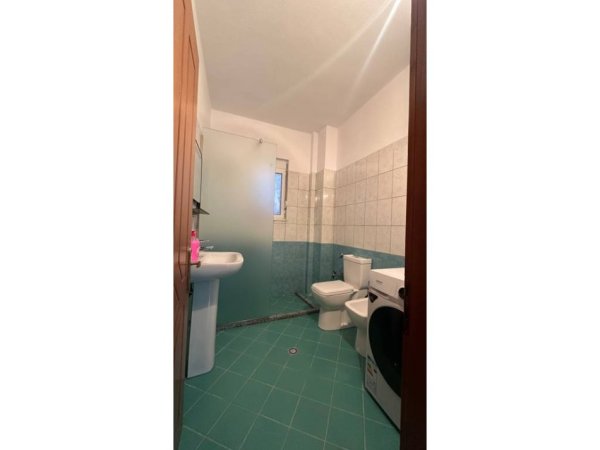 Tirane, jap me qera apartament 3+1+Ballkon Kati 5, 93 m² 550 € (Kodra e Priftit)