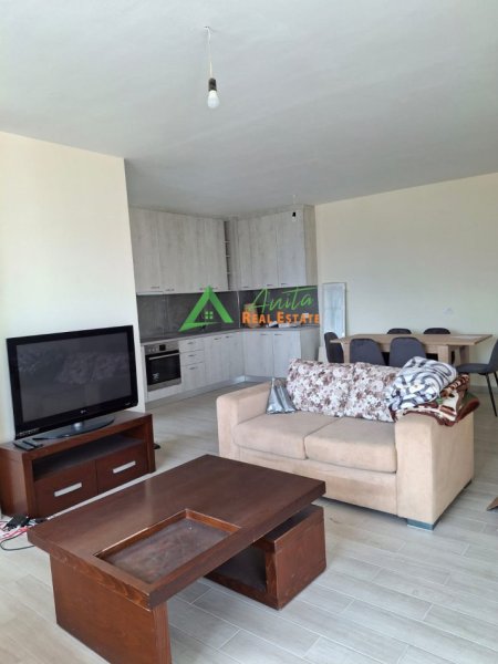 Tirane, jepet me qera apartament 2+1+Ballkon Kati 7, 95 m² 450 € (Misto Mame, Rr Besim Alla)