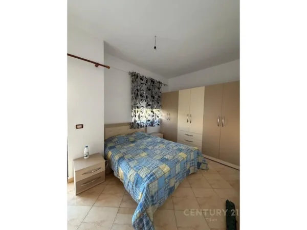 Tirane, jepet me qera apartament 2+1 Kati 2, 110 m² 500 € (Don Bosko)