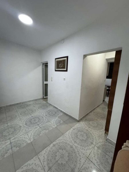 Jepet me Qira Apartament 1+1 ne Selite me Siperfaqe 50 m²,  450 €URO