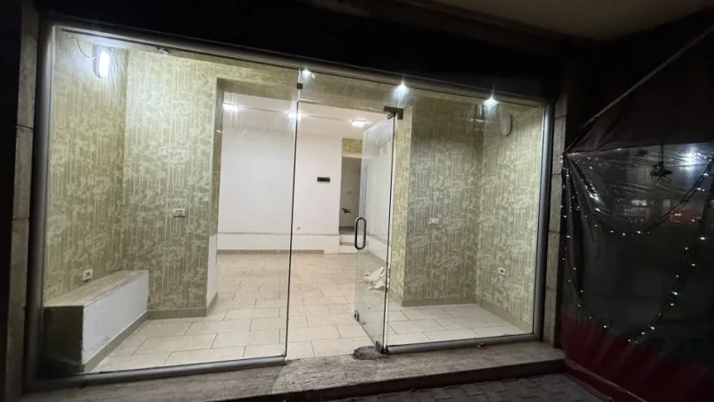 Tirane, jepet me qera ambjent biznesi Kati 0, 30 m² 400 € (RRUGA SIRI KODRA)