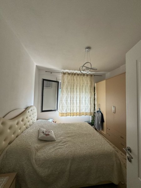 Tirane, jepet me qera apartament 1+1 Kati 5, 76 m² 55.000 € (Don Bosko)