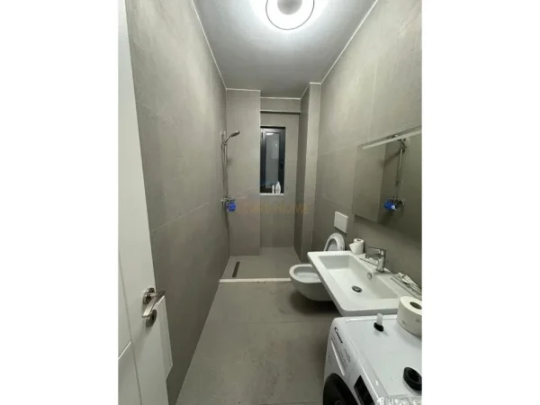 Tirane, shitet apartament 2+1+Ballkon Kati 3, 123 m² 255.000 € (Rezidenca Green Harmony)