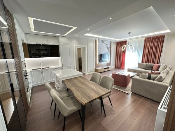 Tirane, jepet me qera apartament 2+1 Kati 4, 1.700 €