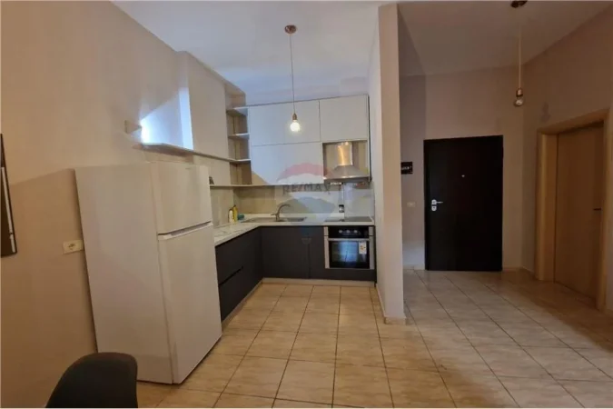 Vlore, jepet me qera apartament 1+1+Ballkon Kati 0, 67 m² 350 € (Rruga Dhimitër Konomi, Vlore)
