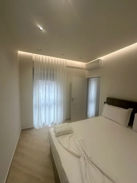 Tirane, jap me qera apartament 1+1+Aneks+Ballkon Kati 4, 65 m² 600 € 