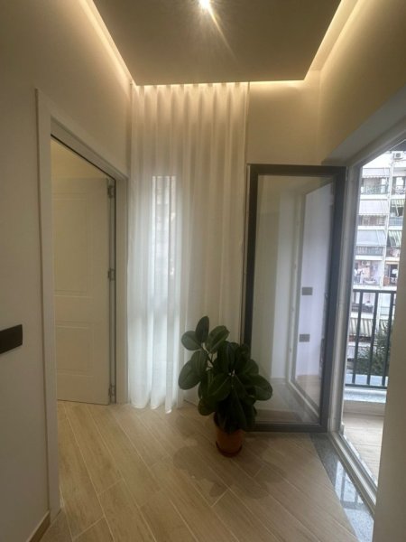 Tirane, jap me qera apartament 1+1+Aneks+Ballkon Kati 4, 65 m² 600 € 