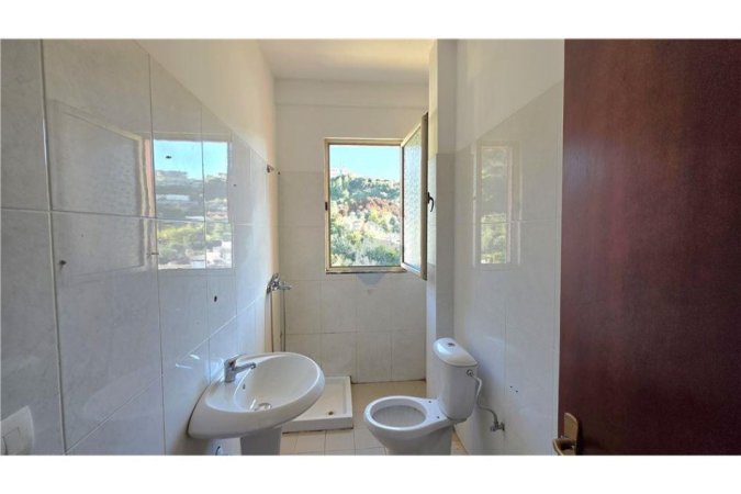 Vlore, shitet apartament 1+1+Ballkon Kati 7, 68 m² 68.000 € (Blv. Ismail Qemali, prane ambulances, Vlore)