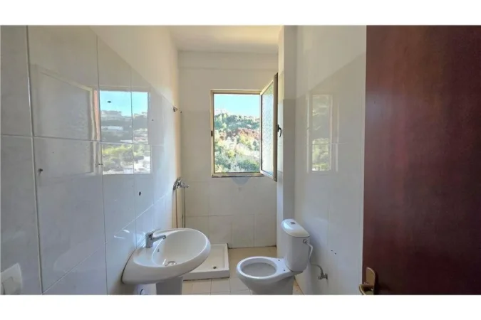 Vlore, shitet apartament 1+1+Ballkon Kati 7, 68 m² 68.000 € (Blv. Ismail Qemali, prane ambulances, Vlore)