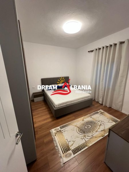 Tirane, jepet me qera apartament 2+1 Kati 2, 90 m² 550 € (ali demi)
