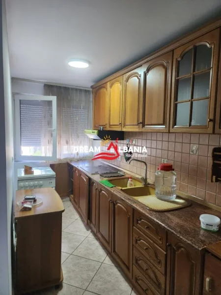 Tirane, shitet apartament Kati 6, 142 m² 226.900 € (tirana e re)