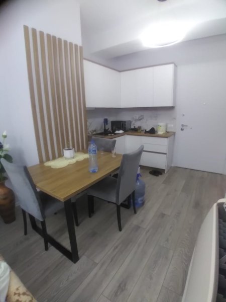 Tirane, shitet apartament 2+1 Kati 6, 108.000 € 