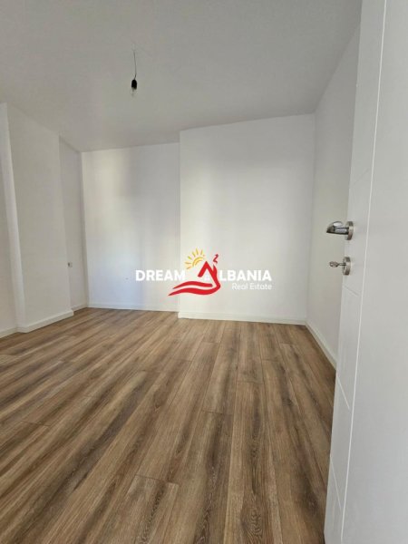Tirane, shitet apartament 1+1 Kati 5, 44 m² 98.000 € (21 dhjetori)