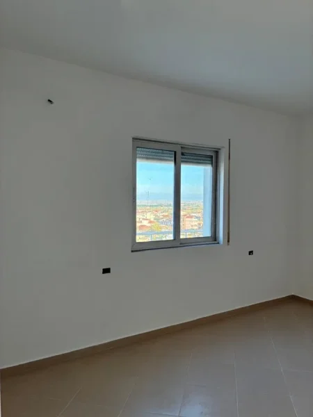 Fier, shitet apartament+verande | Penthouse 4+1+Aneks+Ballkon Kati 7, 352 m² 290.000 € (Sharra, Fier)
