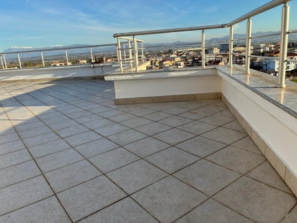 Fier, shitet apartament+verande | Penthouse 4+1+Aneks+Ballkon Kati 7, 352 m² 290.000 € (Sharra, Fier)