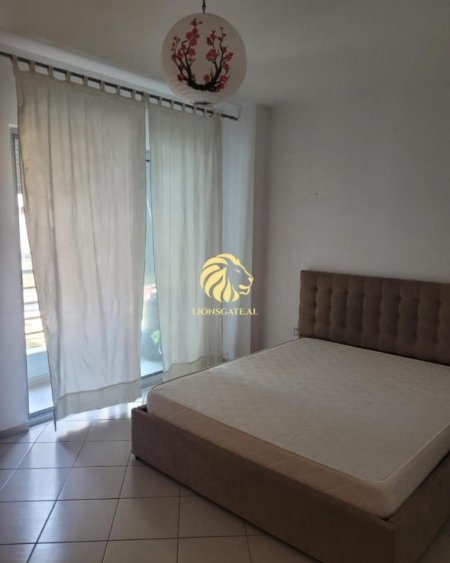 Tirane, shitet apartament 1+1 Kati 2, 70 m² 169.000 € (Komuna Parisit)