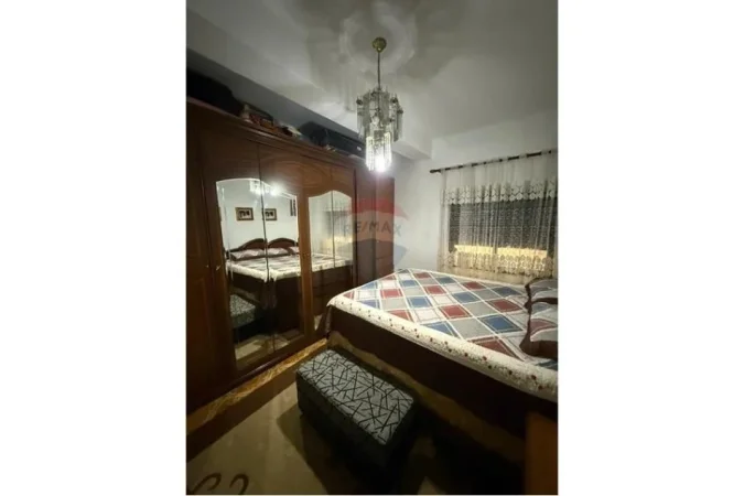 Tirane, shitet apartament 1+1 Kati 1, 83 m² 120.000 € (Rruga Jordan Misja, Tiranë(ID: 530491004-187)