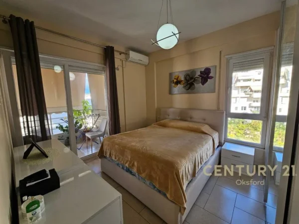 Tirane, shitet apartament 2+1 Kati 3, 103 m² 185.000 € (Kopshti Botanik)