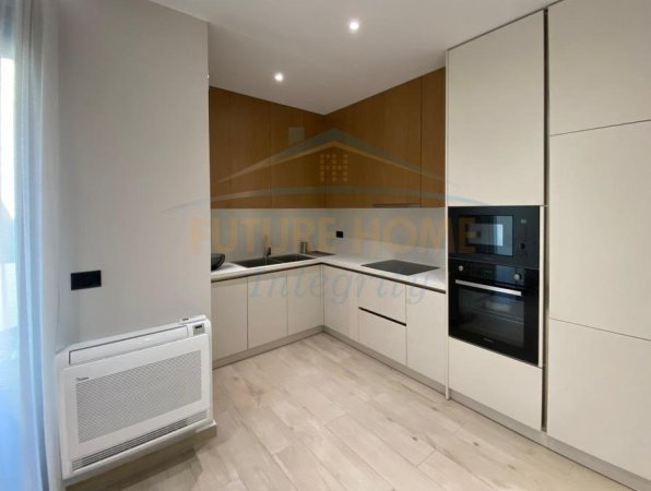 Tirane, jepet me qera apartament 1+1+Ballkon Kati 2, 65 m² 988 € (Teg, Rezidenca Sofia)