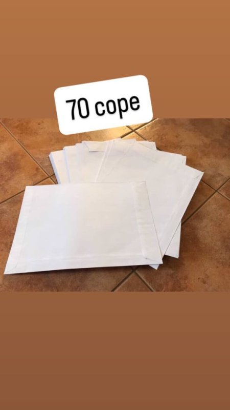 Tirane, shes Shiten produkte kancelarie 50 €