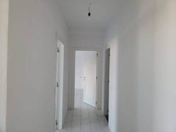 Tirane, shitet apartament 2+1 , 119 m² 164.500 € (Bulevardi i Ri)