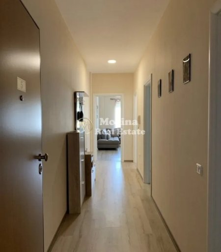 Tirane, jepet me qera apartament 2+1 Kati 2, 100 m² 700 € (Liqeni i Thate)