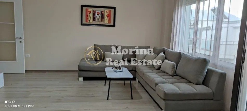 Tirane, jepet me qera apartament 2+1 Kati 2, 100 m² 700 € (Liqeni i Thate)