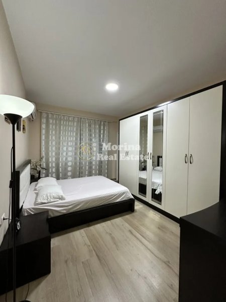 Tirane, jepet me qera apartament 2+1 Kati 2, 100 m² 700 € (Liqeni i Thate)