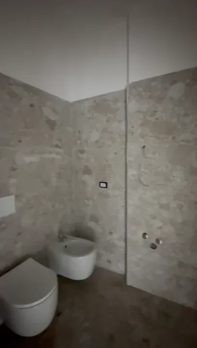 Durres, shitet apartament 1+1 Kati 3, 64 m² 80.000 € (DURRES)